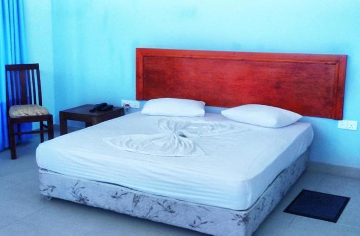 Rani Beach Resorts Negombo Chambre photo