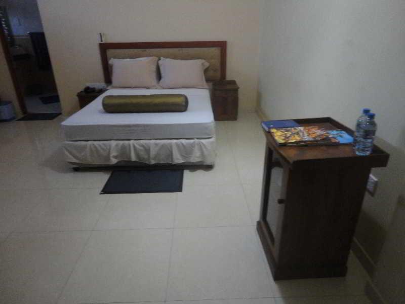 Rani Beach Resorts Negombo Extérieur photo
