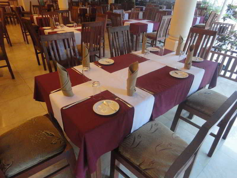 Rani Beach Resorts Negombo Extérieur photo
